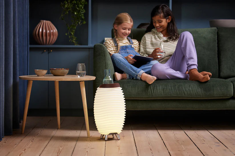 LED-Lampe mit JBL Bluetooth-Lautsprecher & Getränkekühler - Synergy